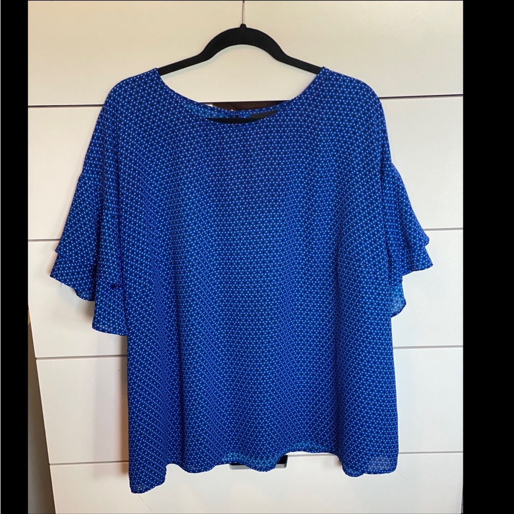 Beautiful Liz Claiborne flounce sleeve blouse size 2x
